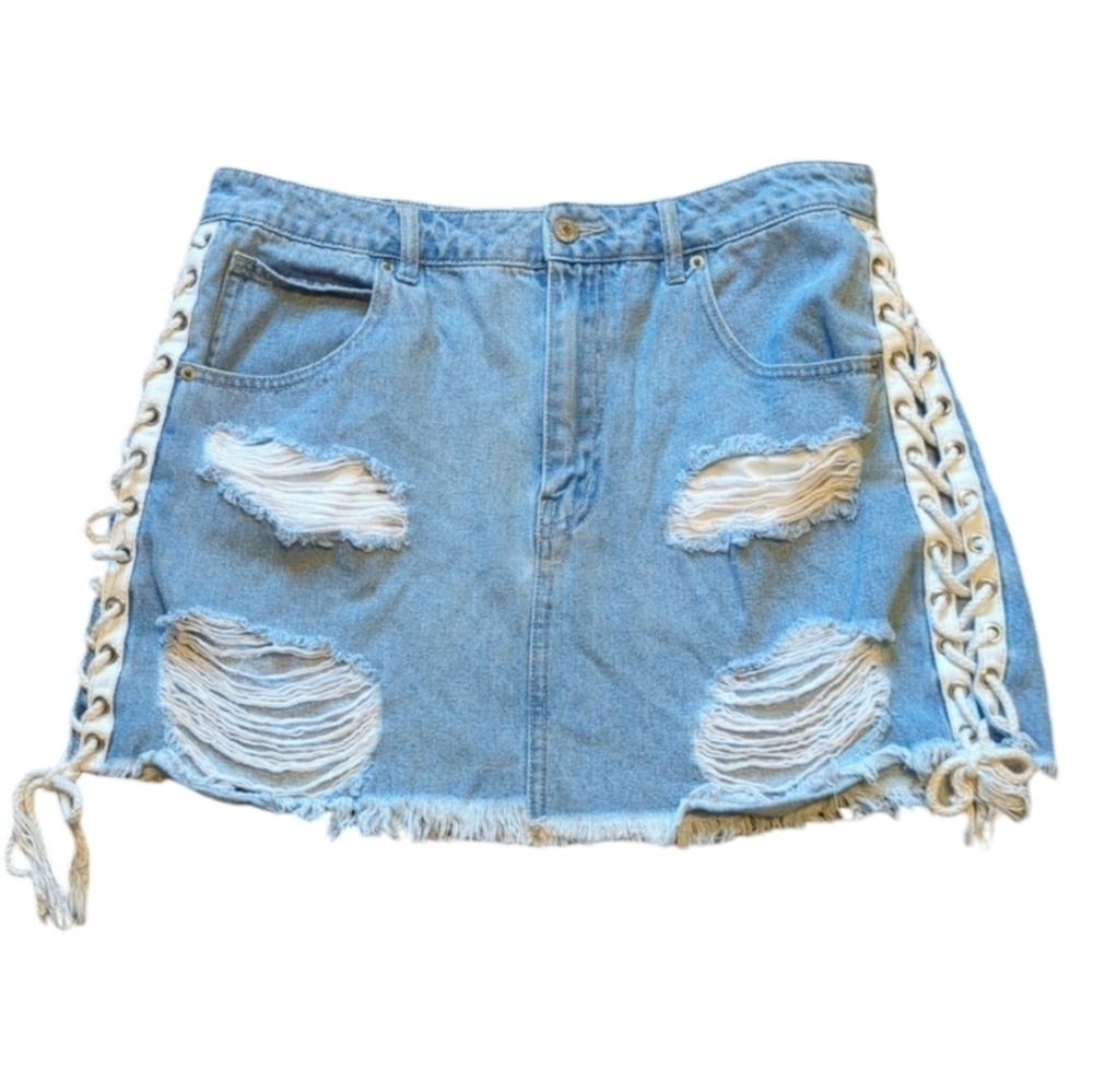 Forever 21 Distressed Denim Hockey Tie Side Detailing Size 30 Denim Jean Skirt